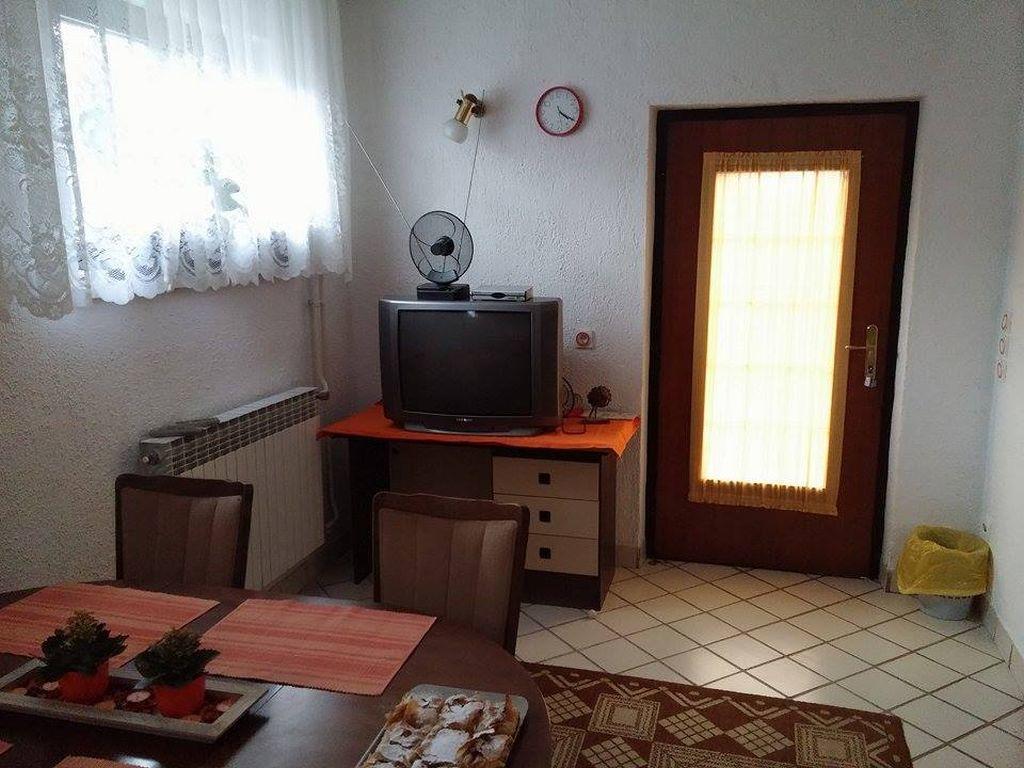 Apartment Bozic Врбовско Екстер'єр фото